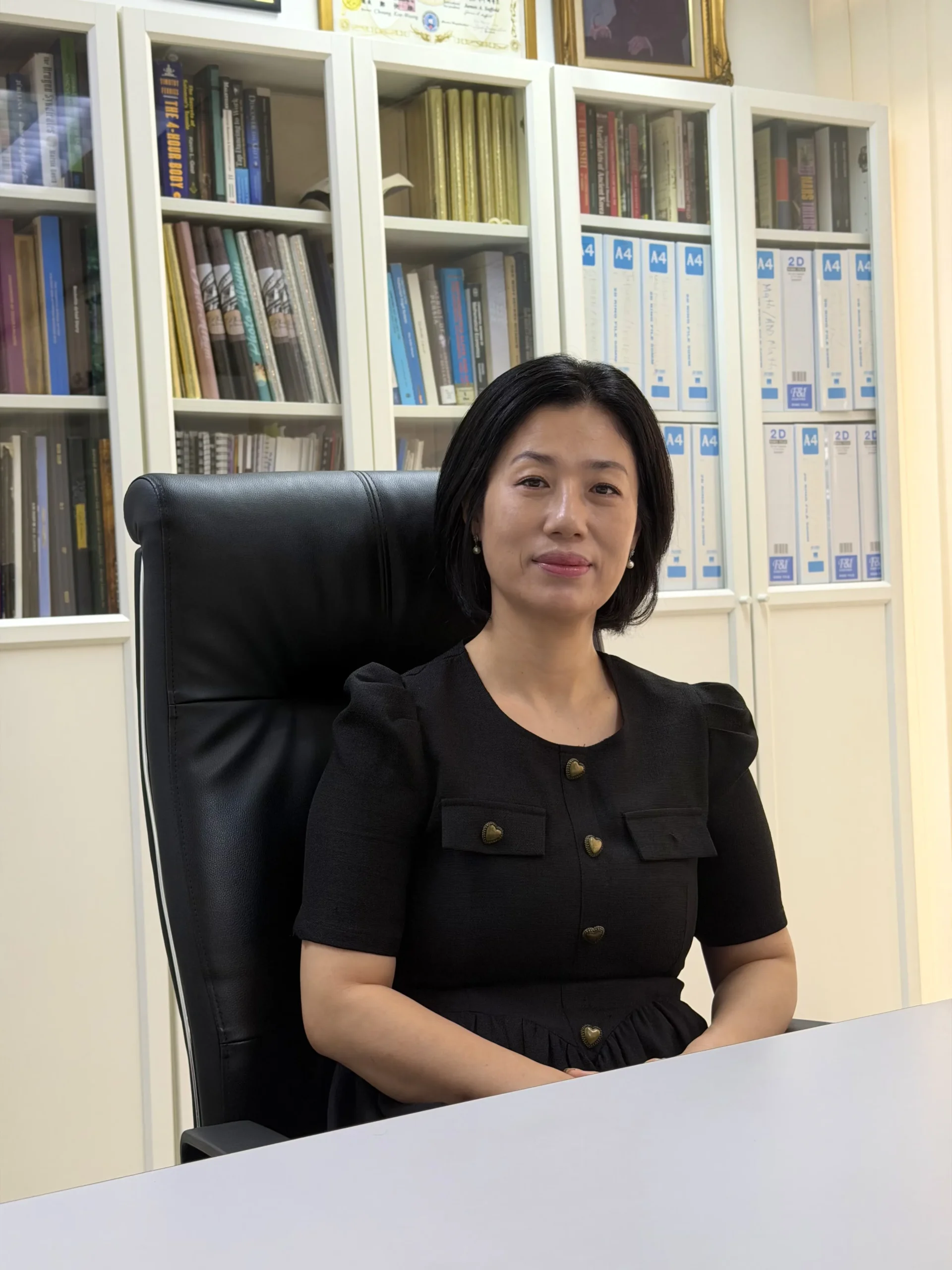 Julia Choi, Principal of Qosmo International School.